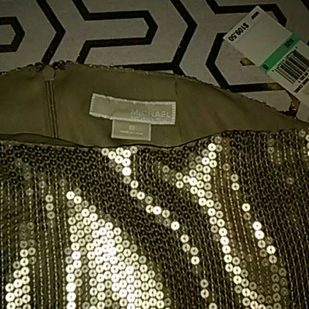 Gold MK Skirt - Picture 2 of 5
